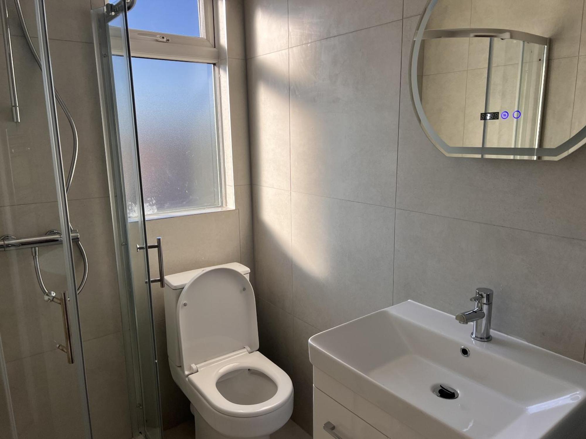 Zozy Clitterhouse Hotel London Ngoại thất bức ảnh