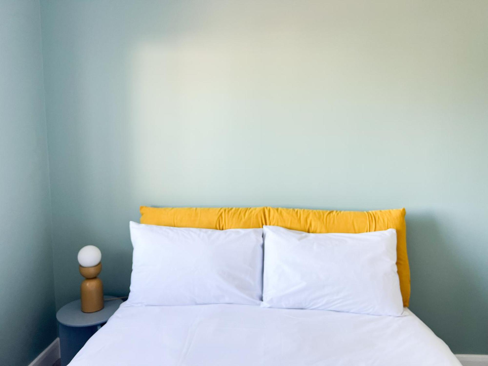 Zozy Clitterhouse Hotel London Ngoại thất bức ảnh