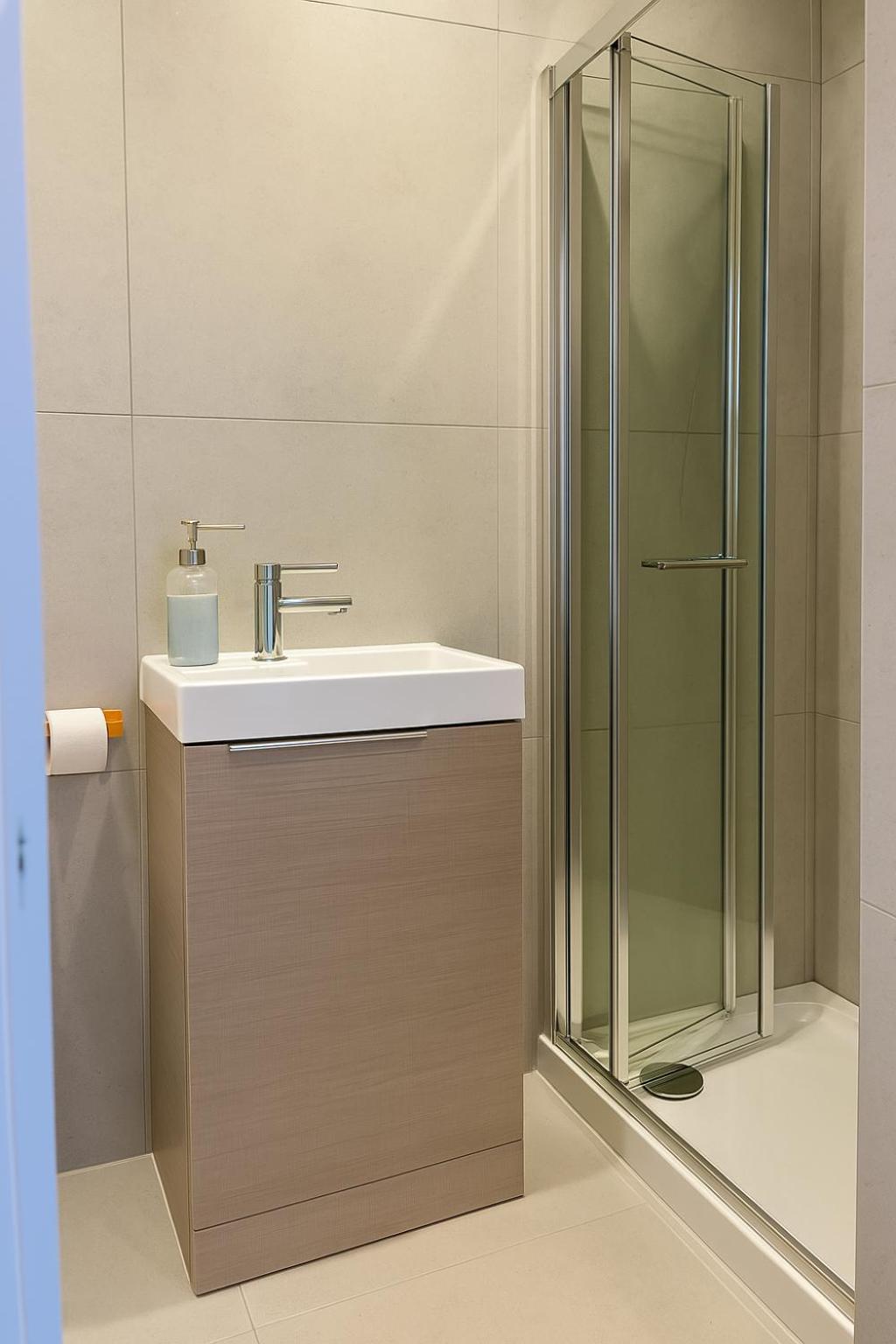Zozy Clitterhouse Hotel London Phòng bức ảnh